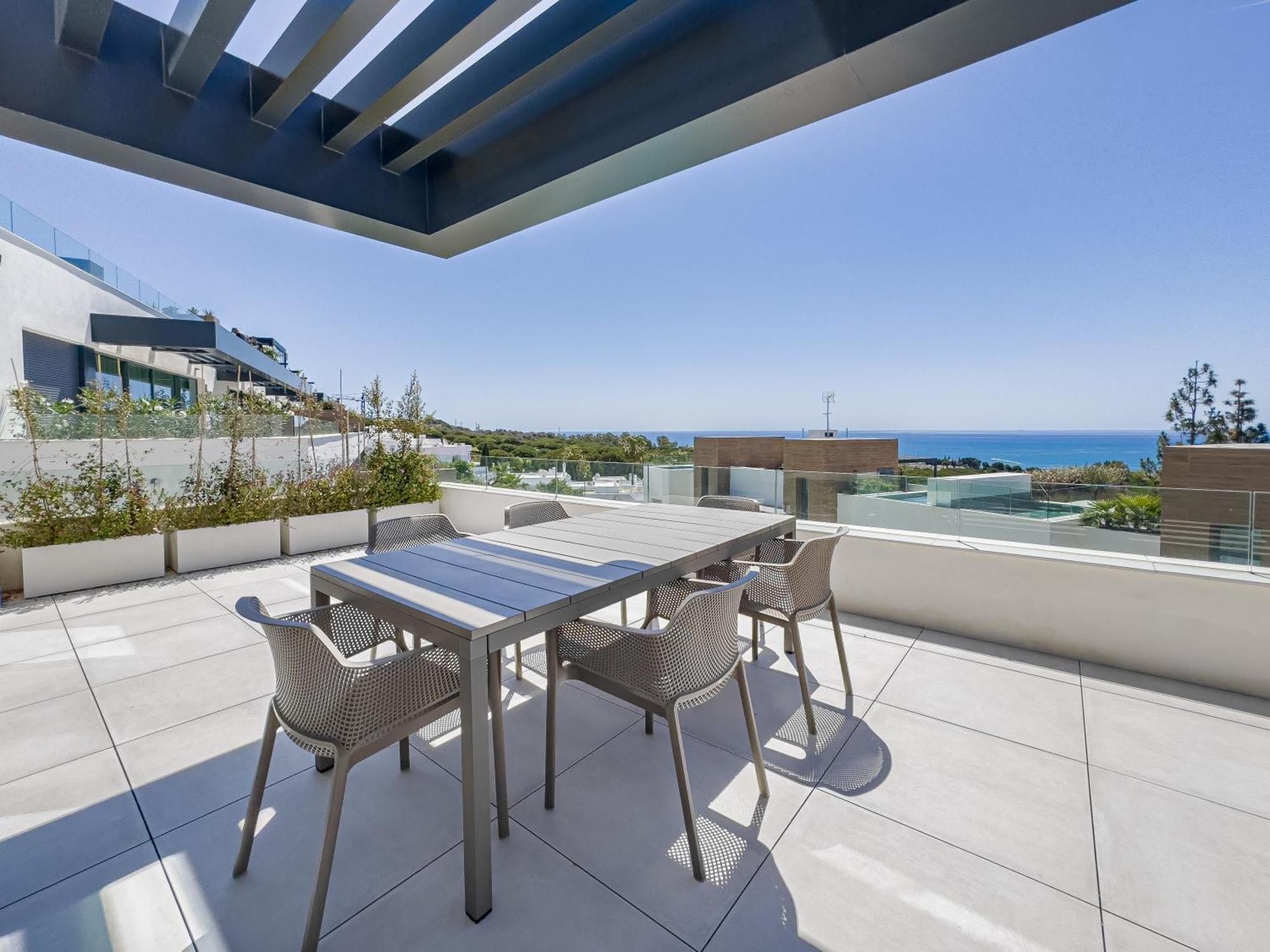 Los Acebos Private Pool Terrace Views Apartment