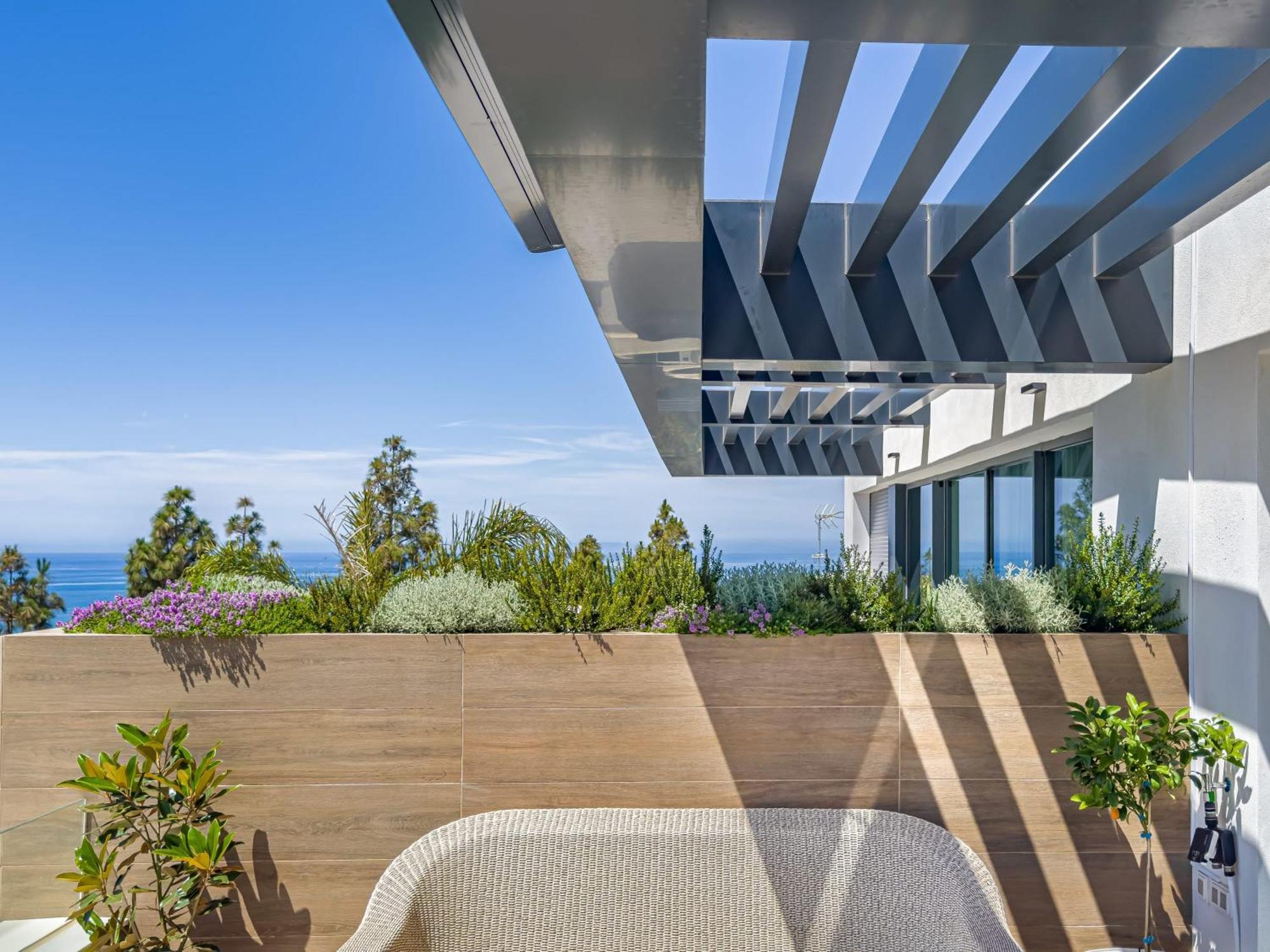 Los Acebos Private Pool Terrace Views